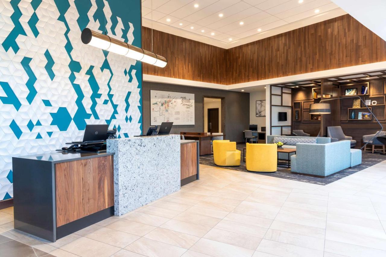 Hyatt Place Flint/Grand Blanc Экстерьер фото